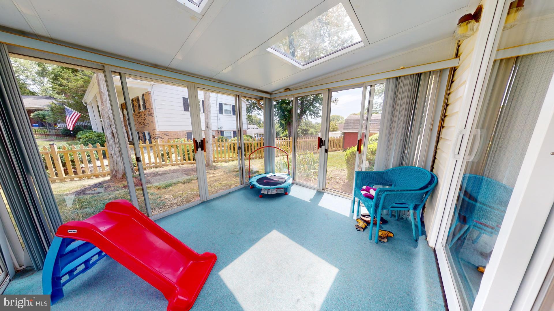 HAYFIELD FARM - Residential Lease