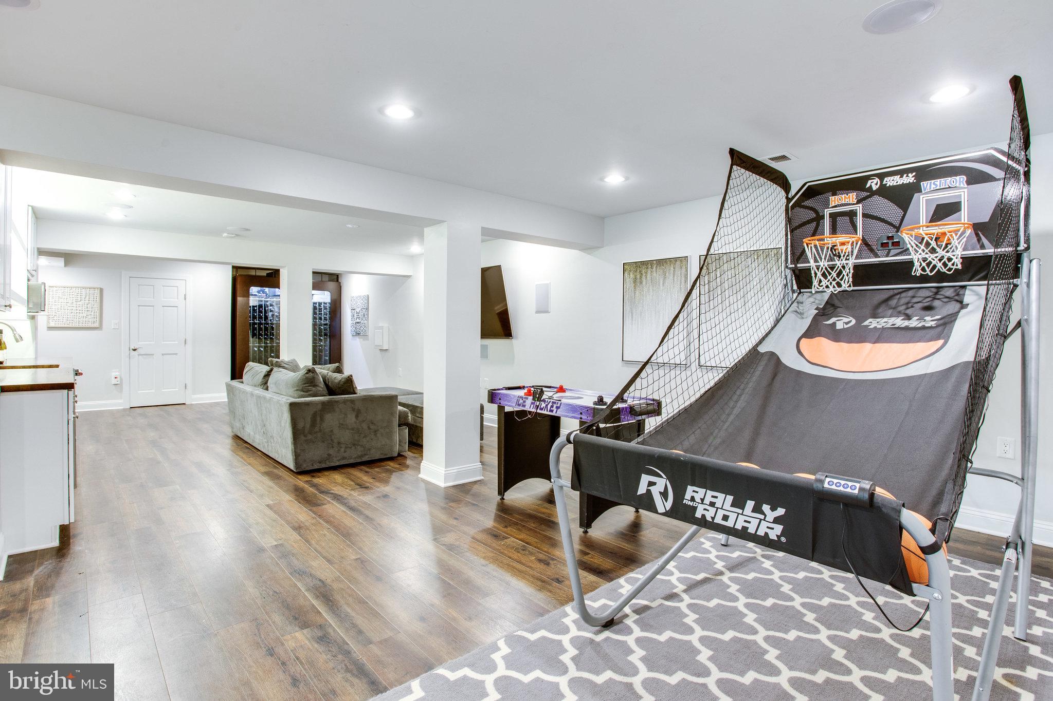 HAMLET - Residential