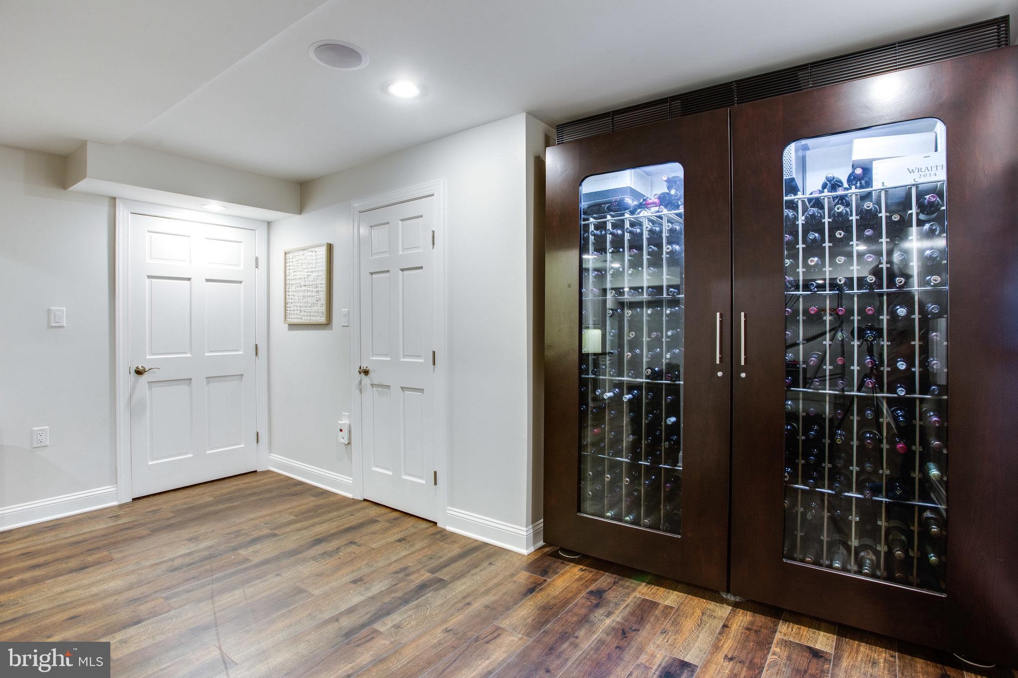 HAMLET - Residential