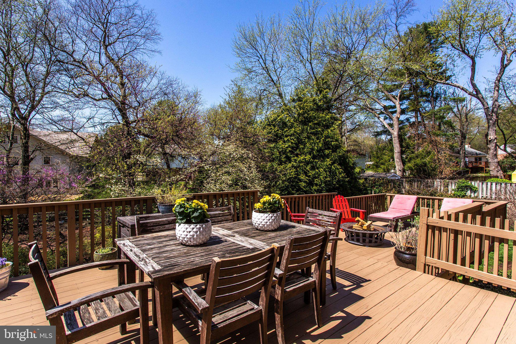 HAMLET - Residential