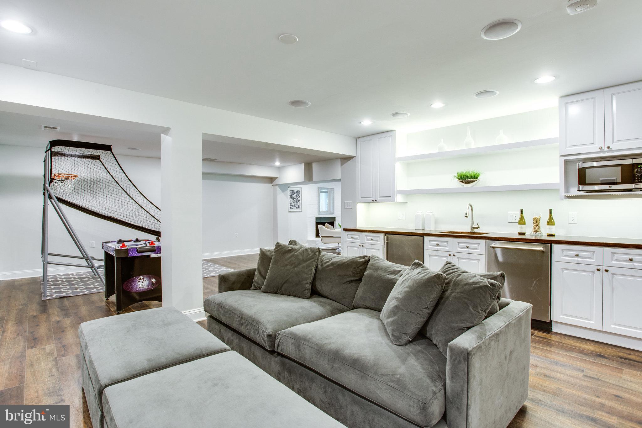 HAMLET - Residential