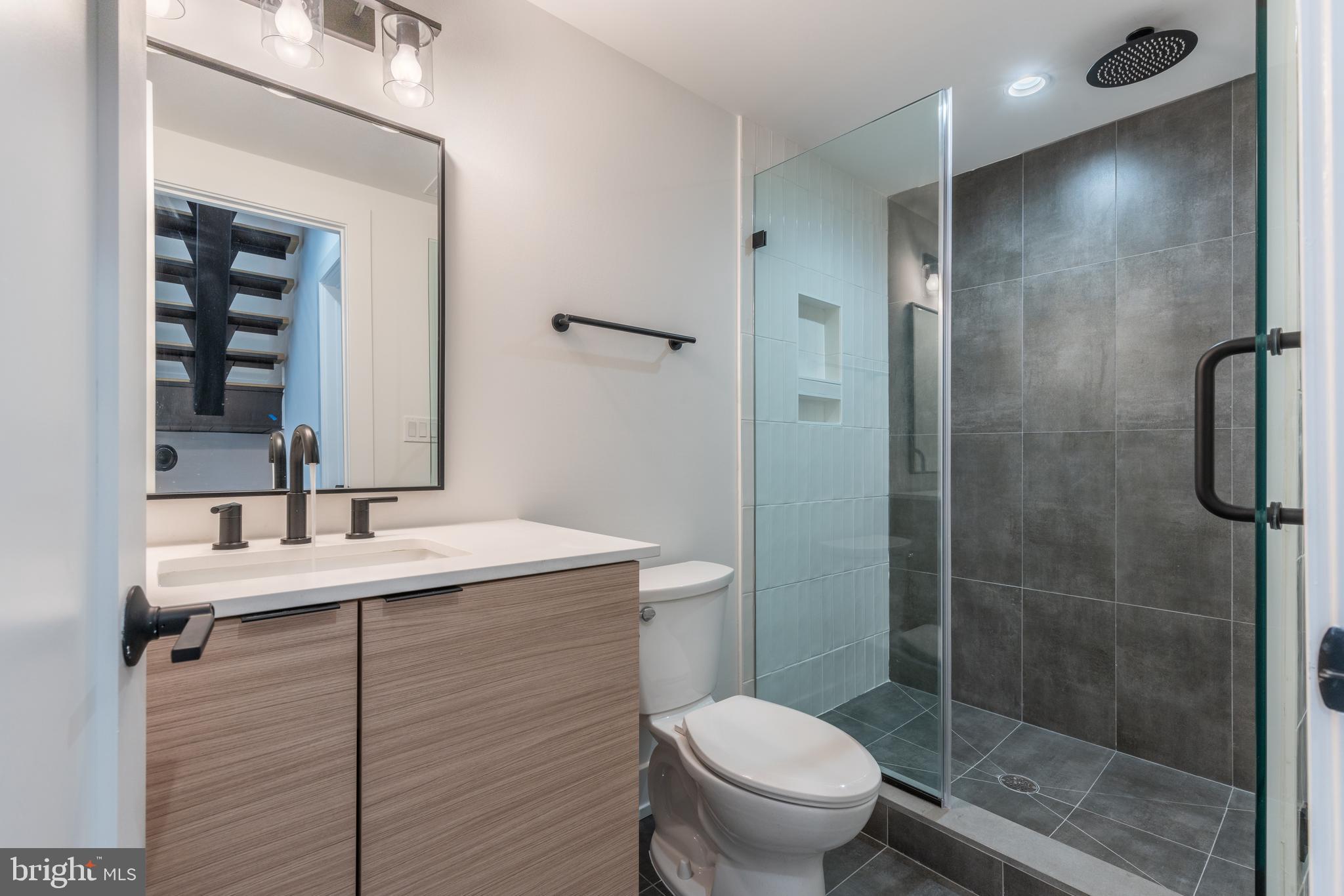 GRADUATE HOSPITAL - Residential