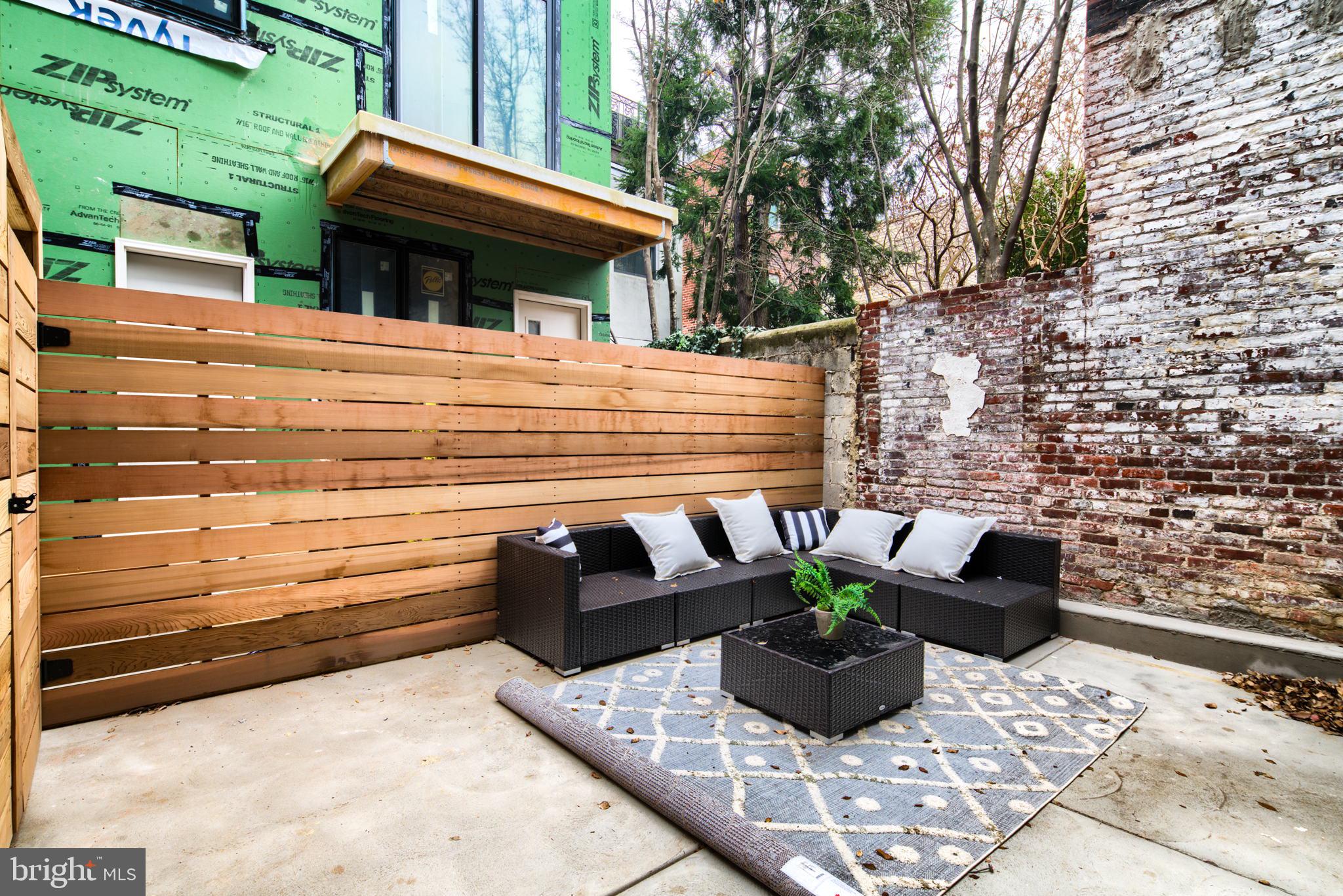 GRADUATE HOSPITAL - Residential