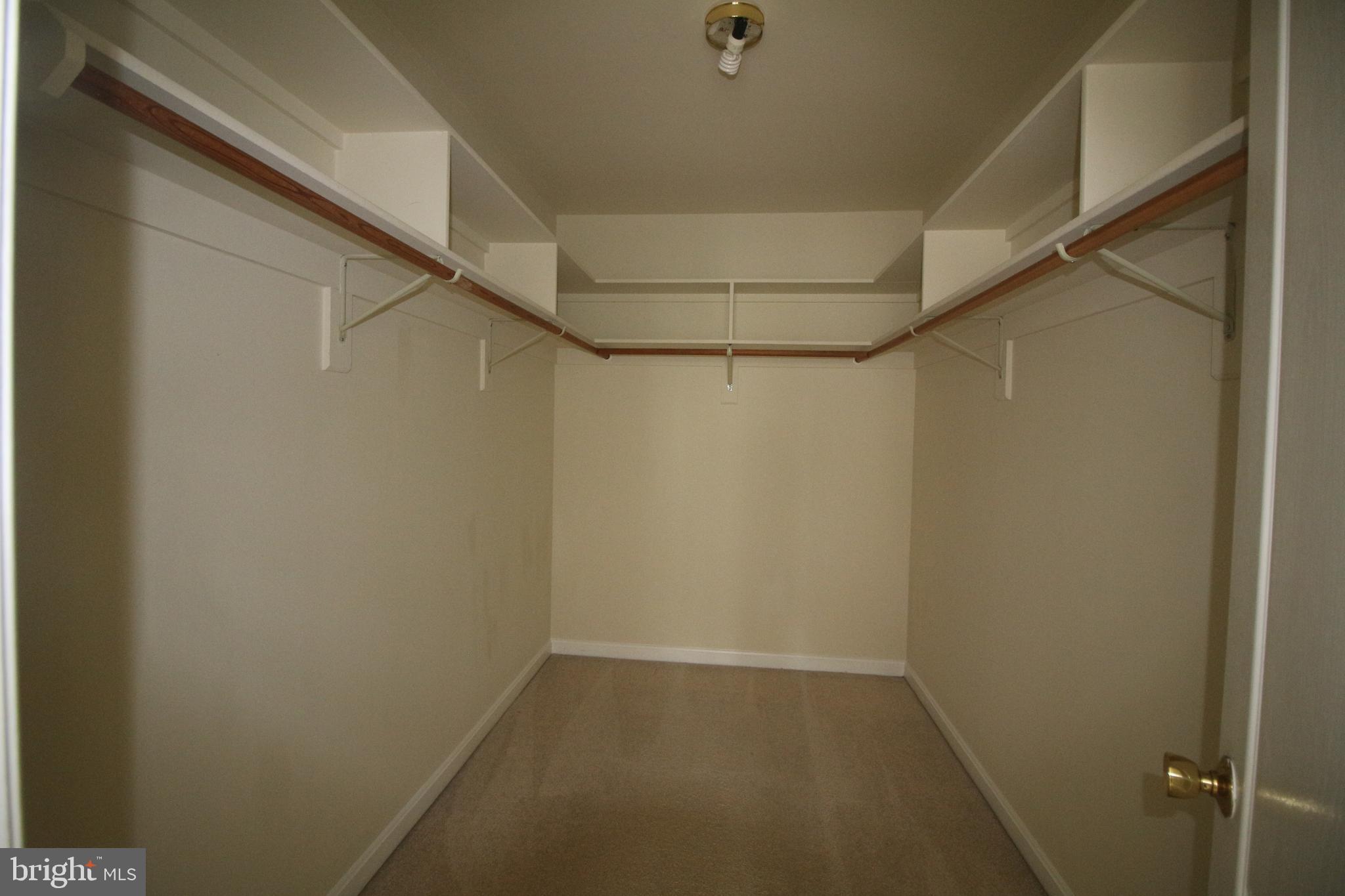 ROCKSHIRE - Residential