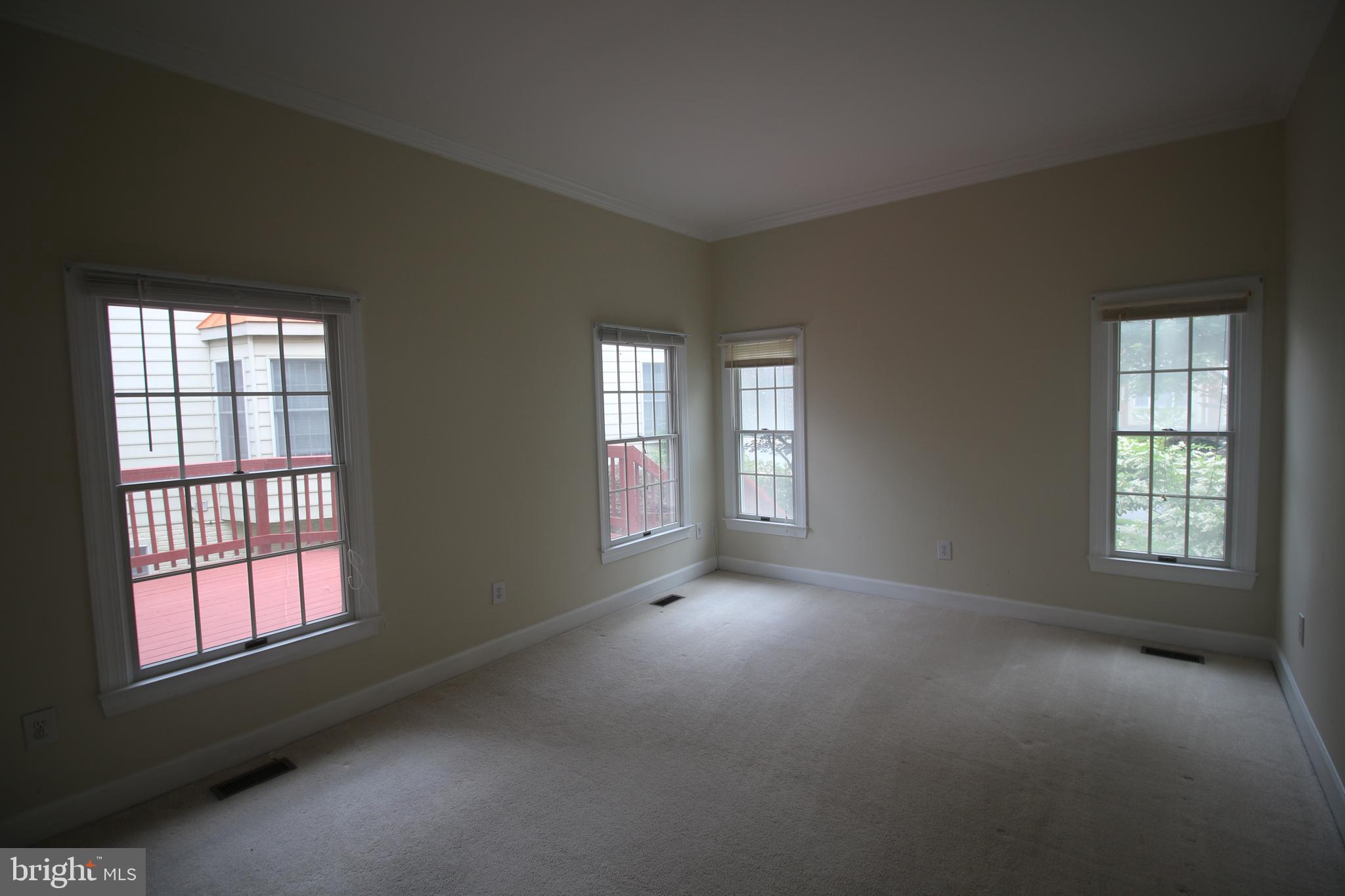 ROCKSHIRE - Residential