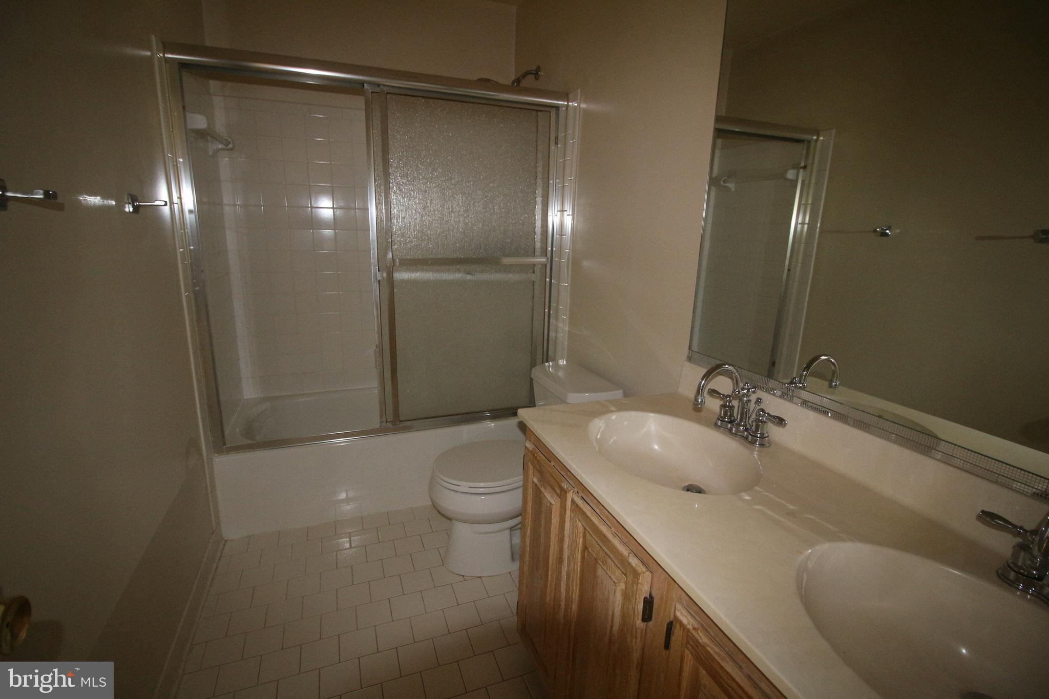 ROCKSHIRE - Residential