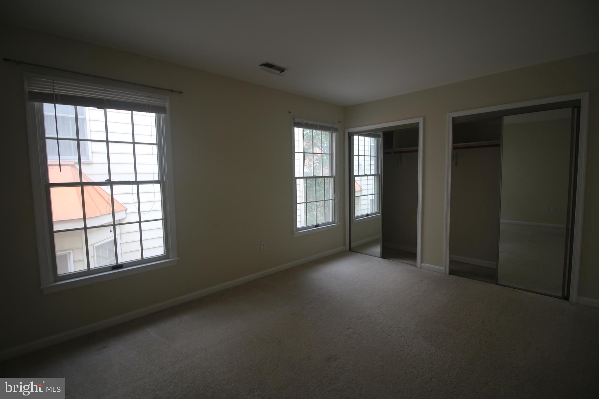 ROCKSHIRE - Residential