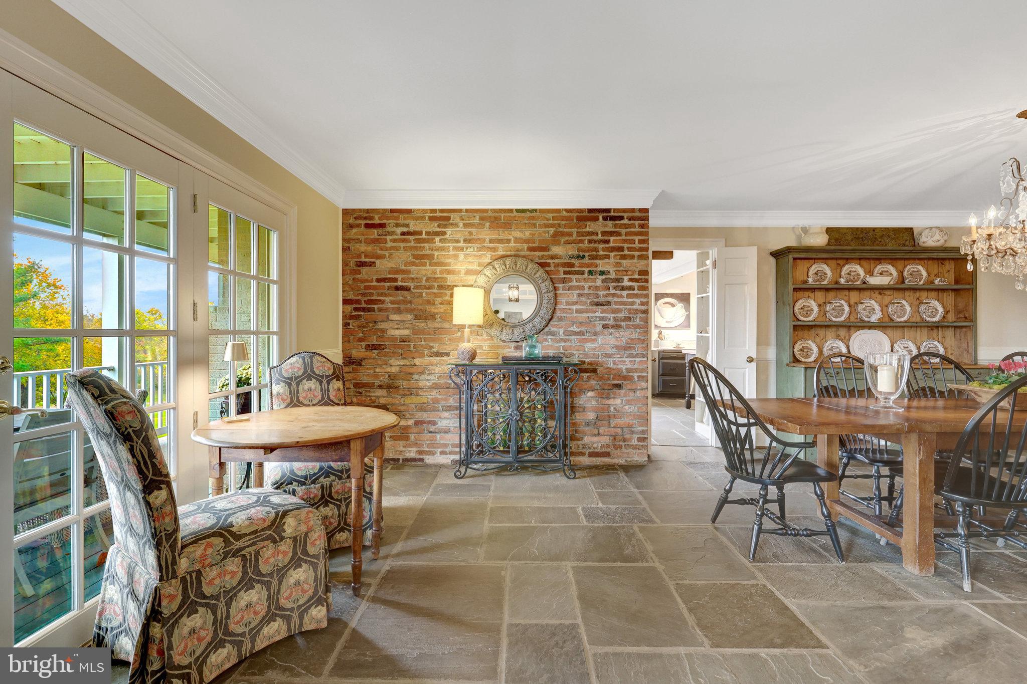 LINCOLN - Residential