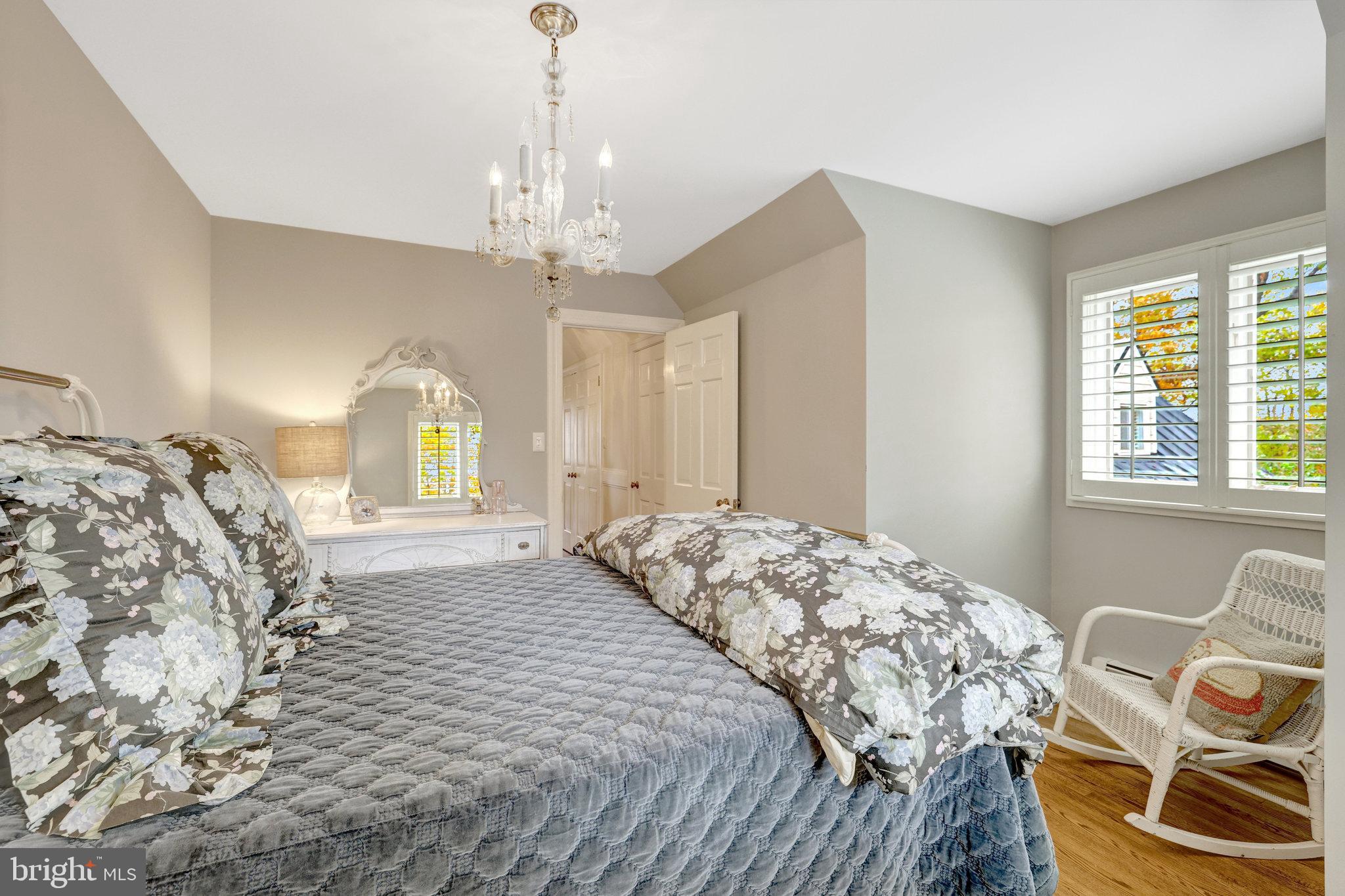 LINCOLN - Residential