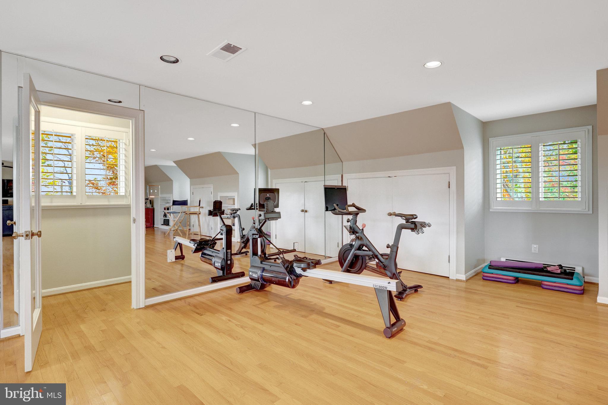 LINCOLN - Residential