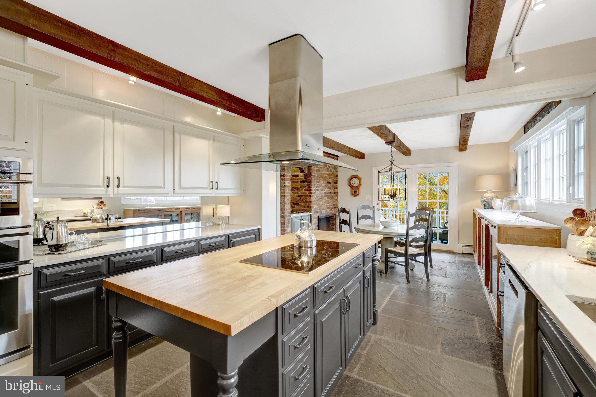 LINCOLN - Residential