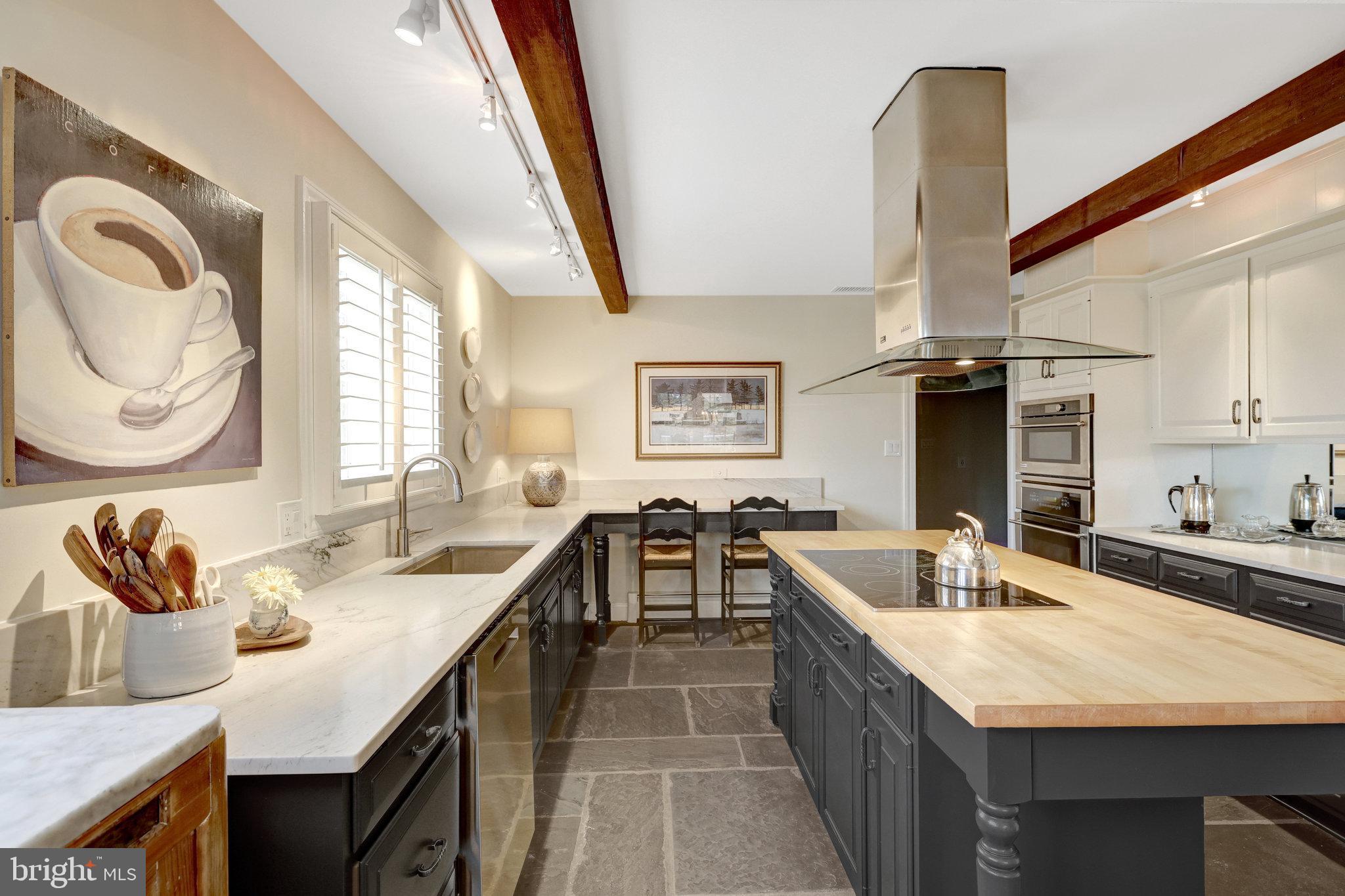 LINCOLN - Residential