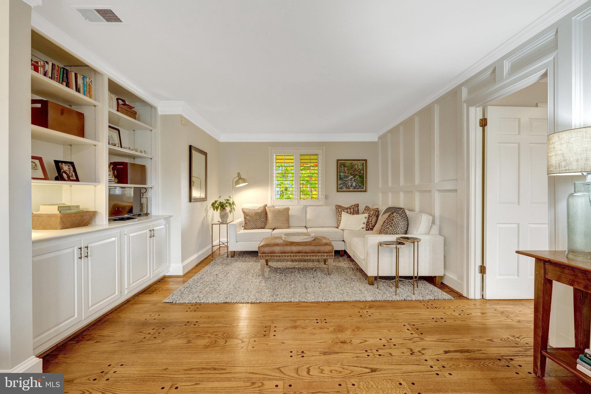 LINCOLN - Residential