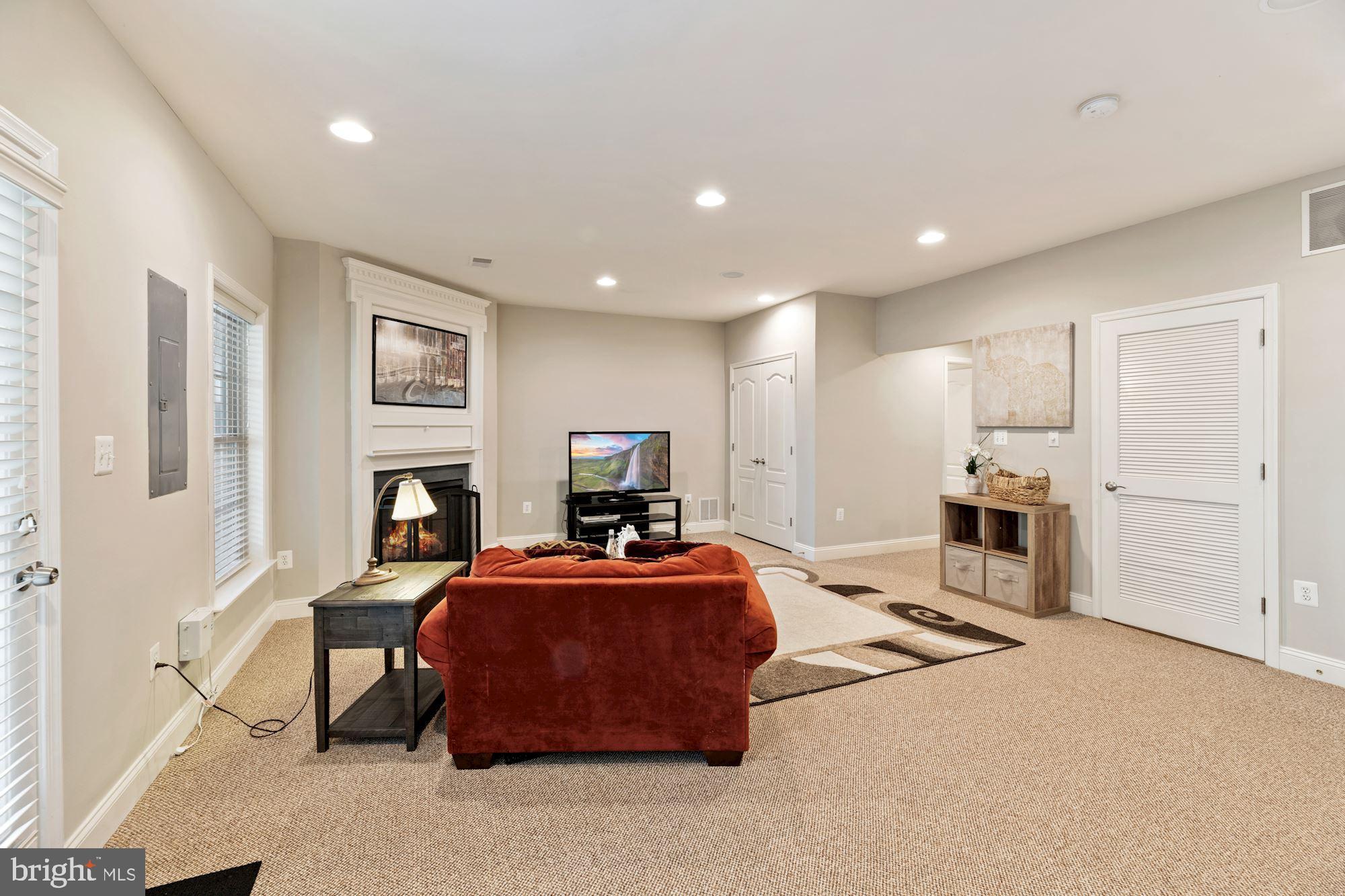 SOUTH VILLAGE - Residential