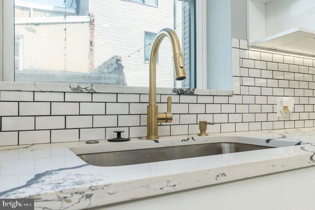 OLDE RICHMOND - Residential Lease