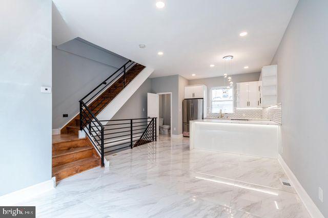 OLDE RICHMOND - Residential Lease