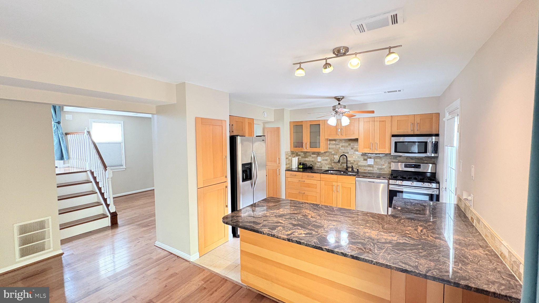 2174 MAYFLOWER