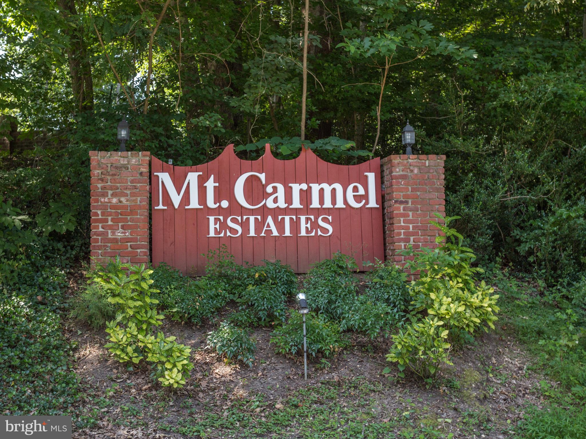 MOUNT CARMEL ESTATES - Residential