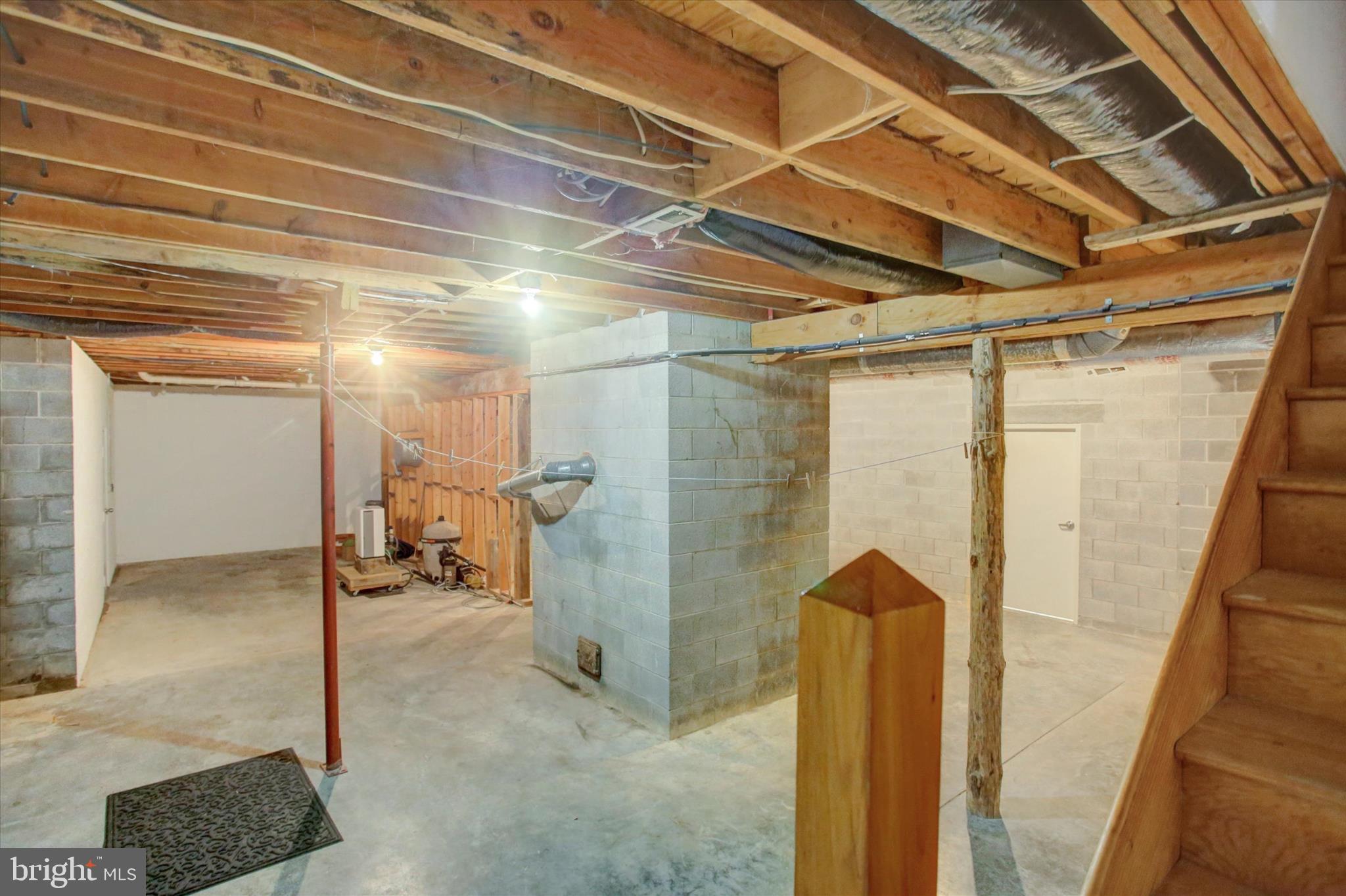 NONE, RURAL - Residential