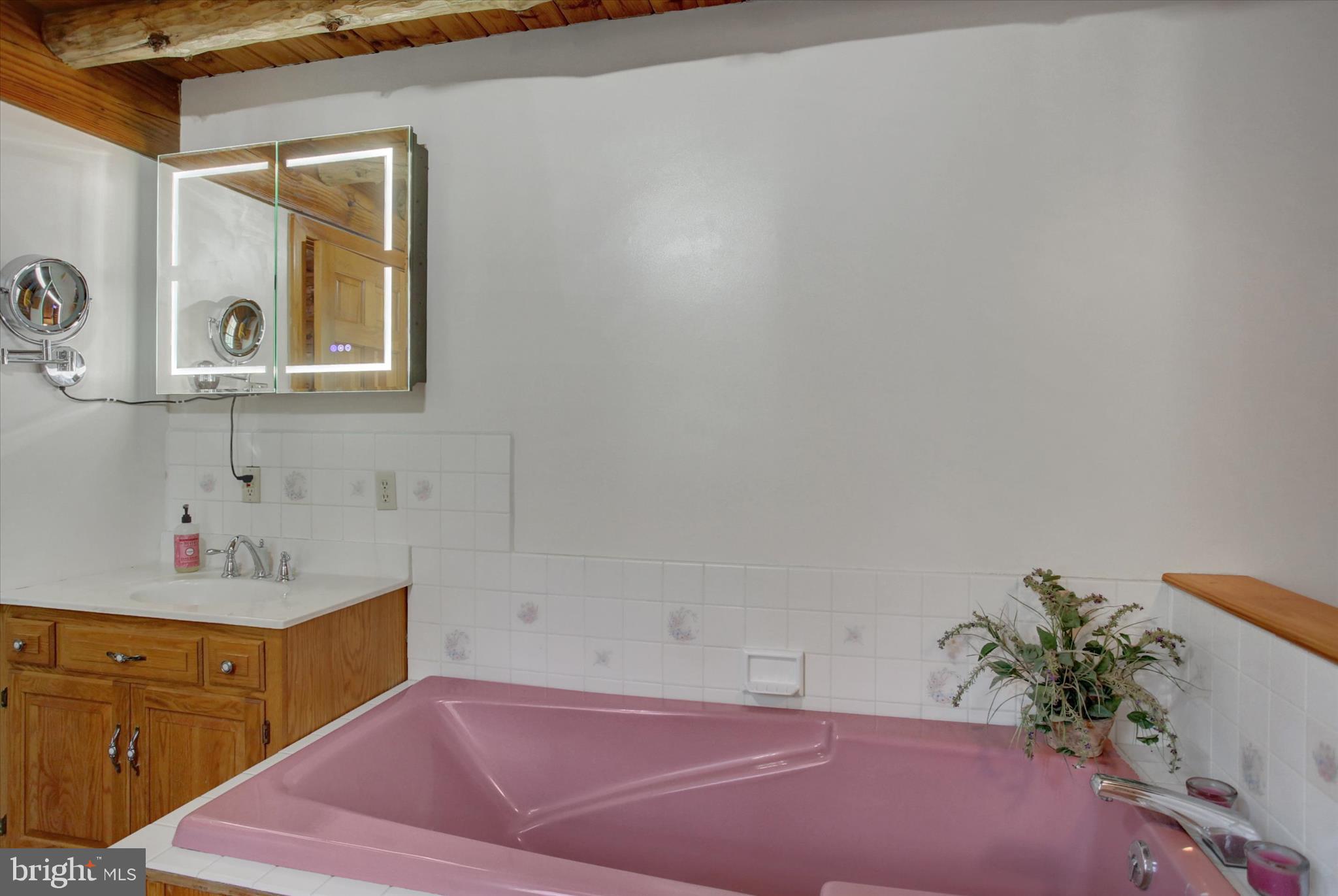 NONE, RURAL - Residential