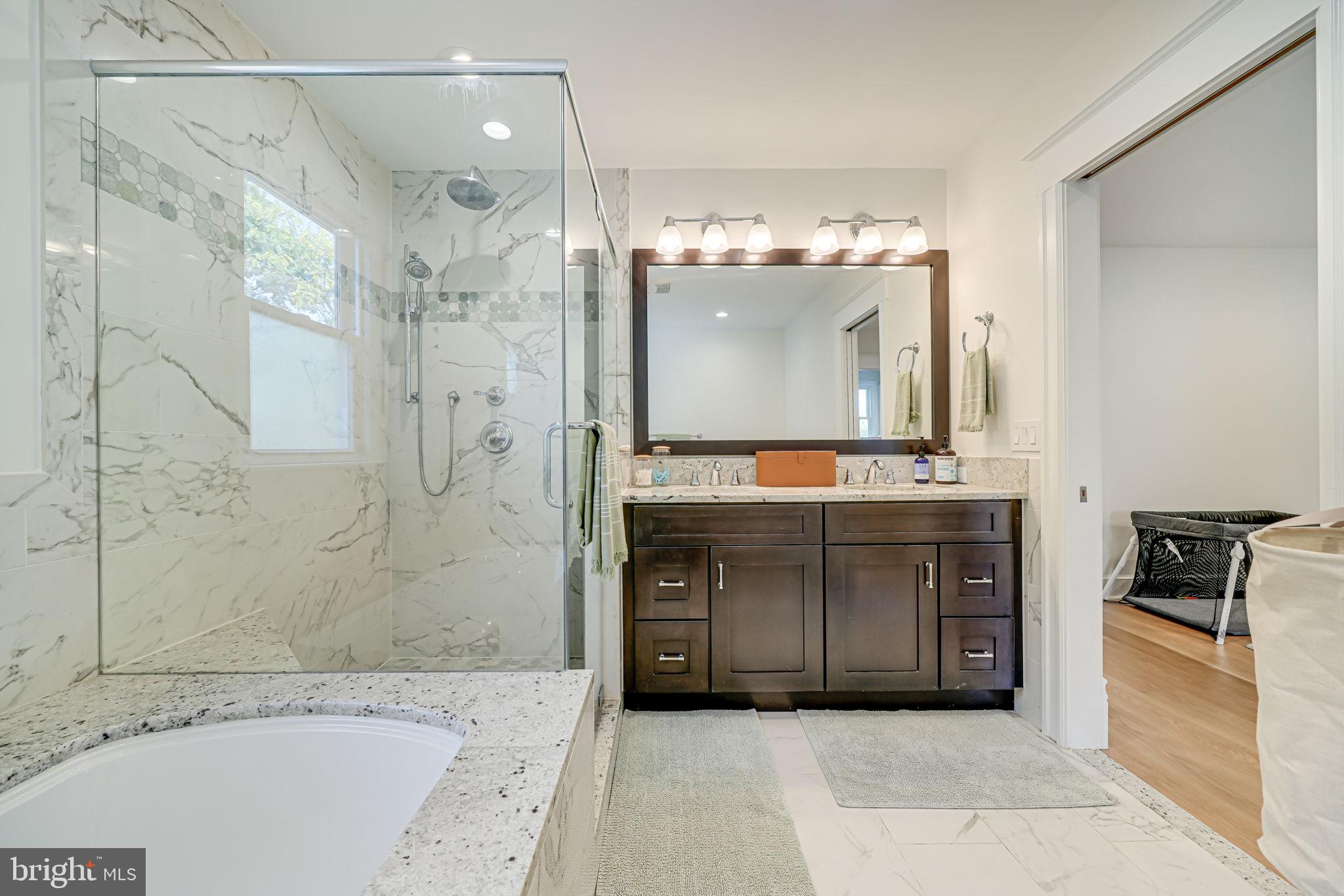 ADDISON HEIGHTS - Residential