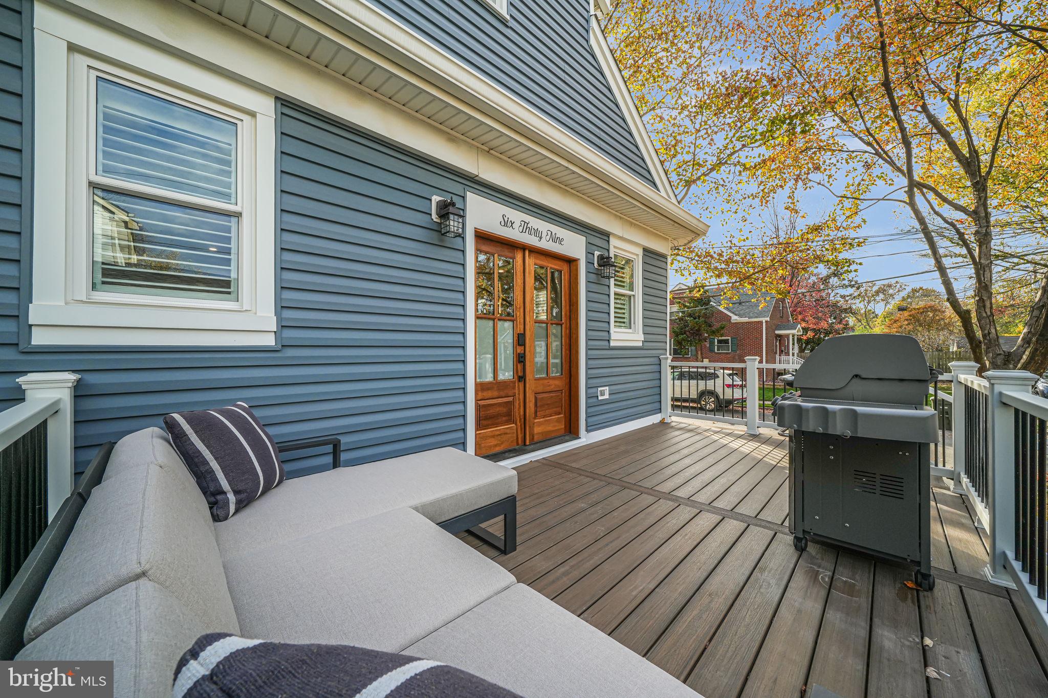 ADDISON HEIGHTS - Residential