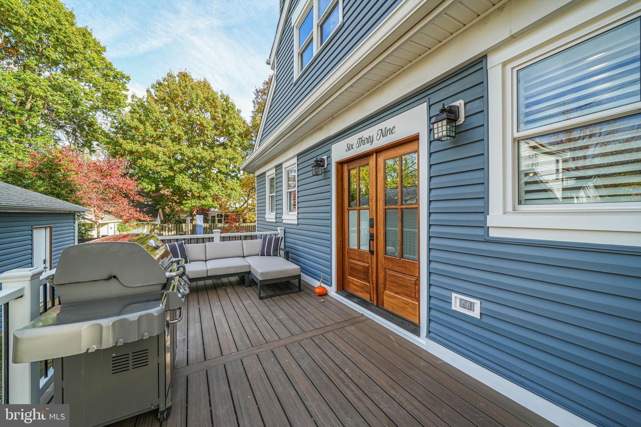 ADDISON HEIGHTS - Residential