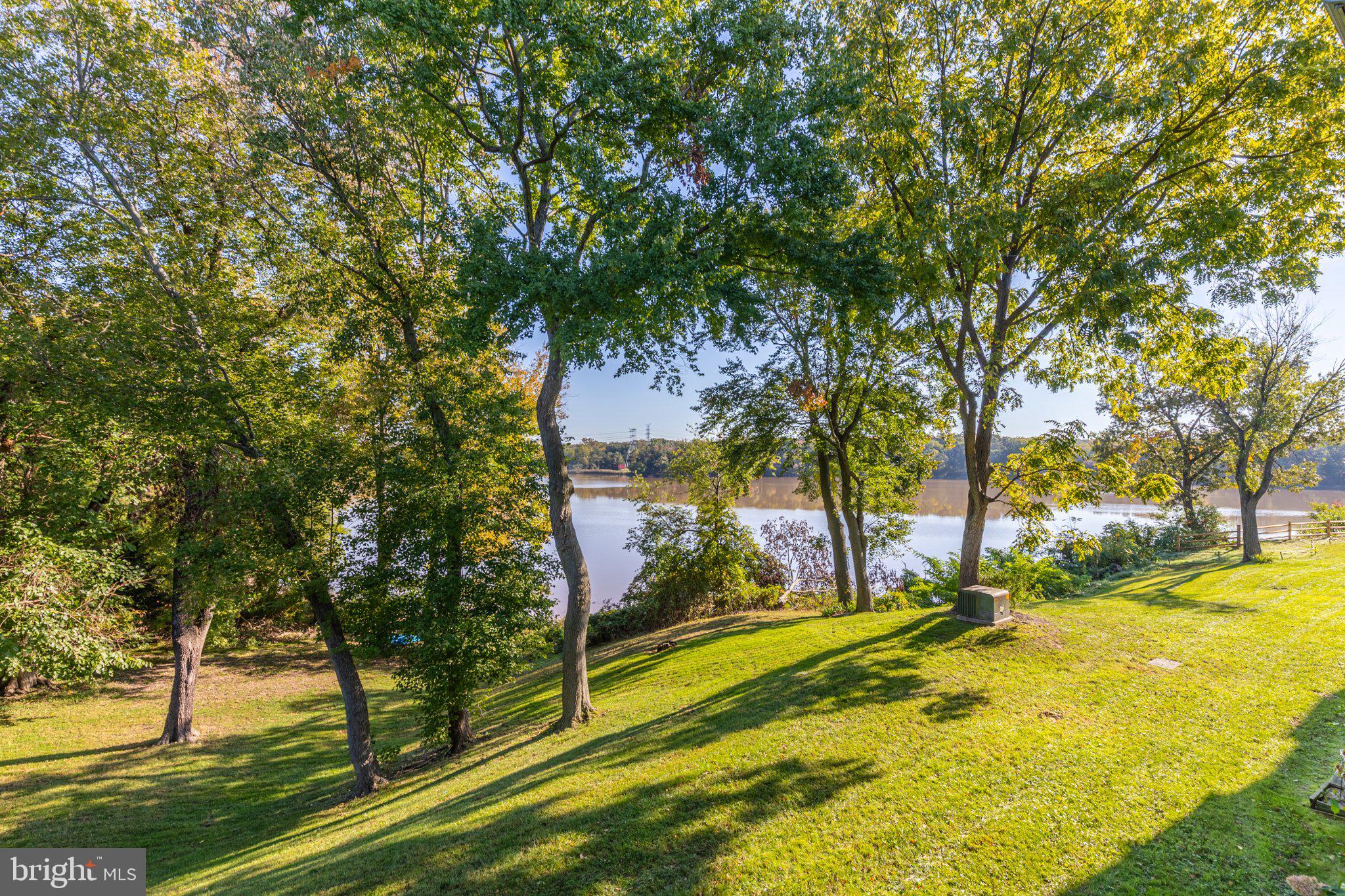 361 GATEWATER COURT 202