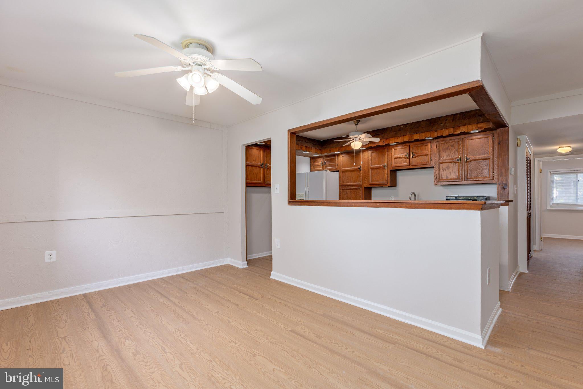 361 GATEWATER COURT 202
