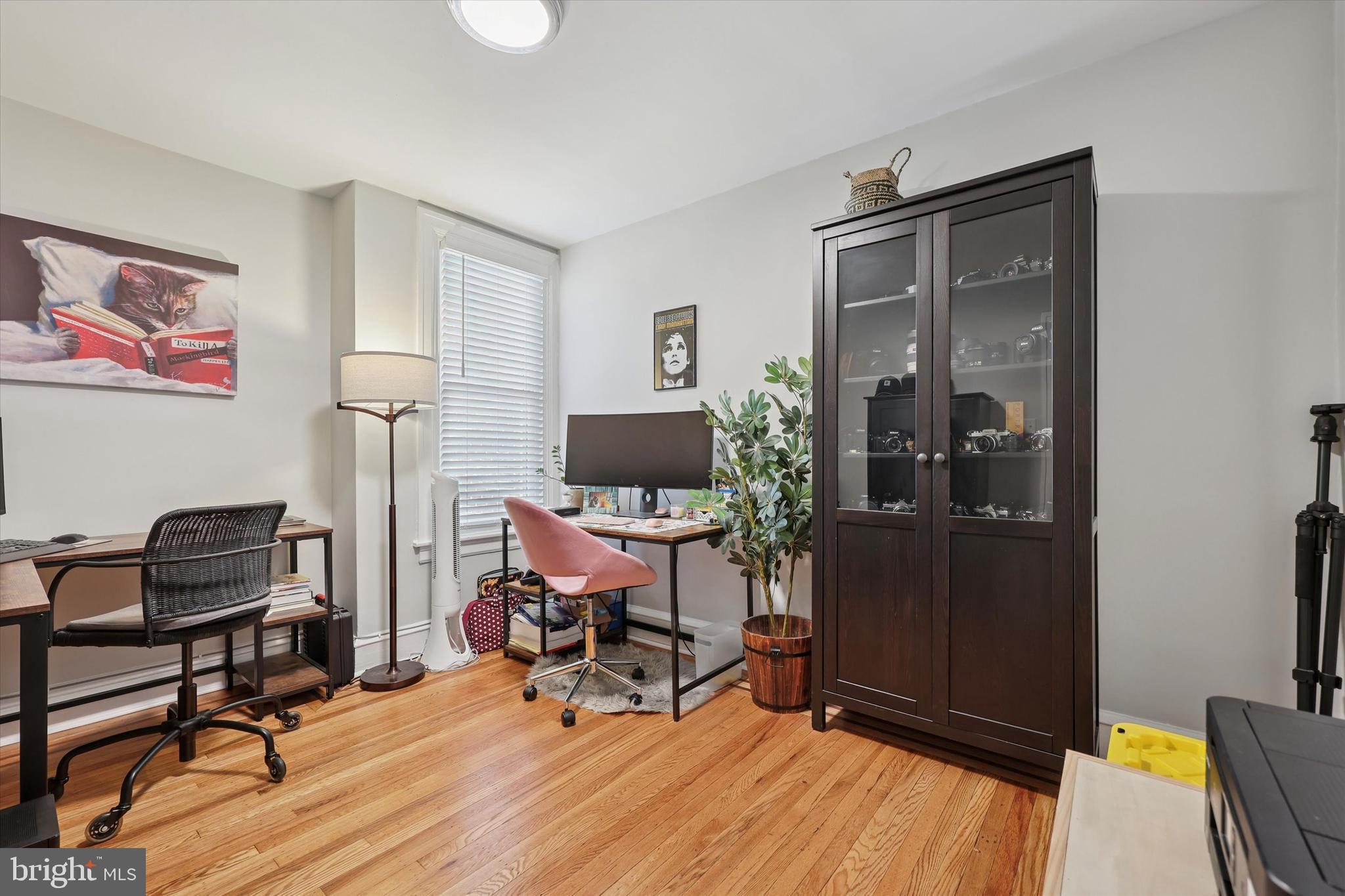 ROXBOROUGH - Residential