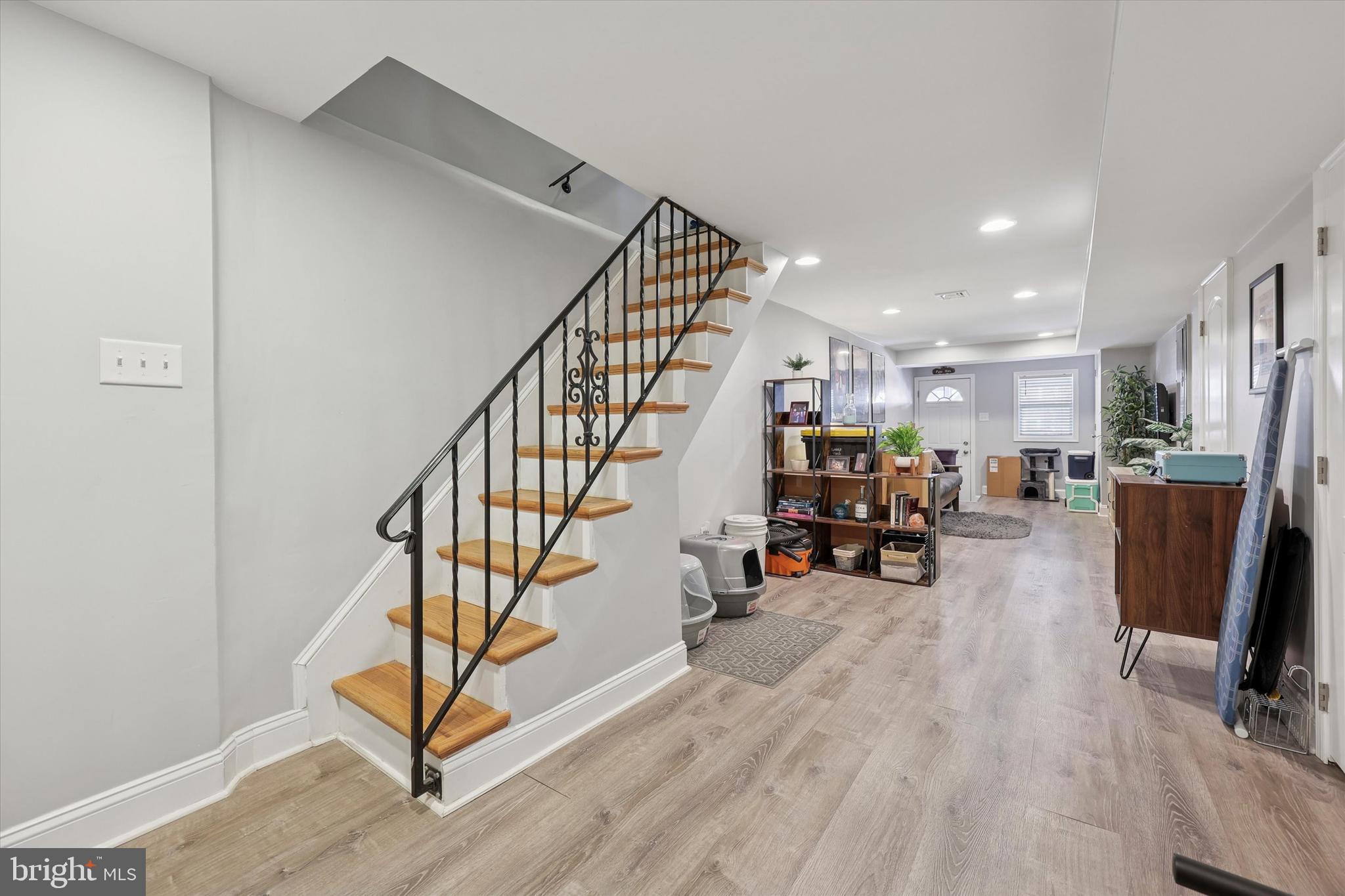 ROXBOROUGH - Residential