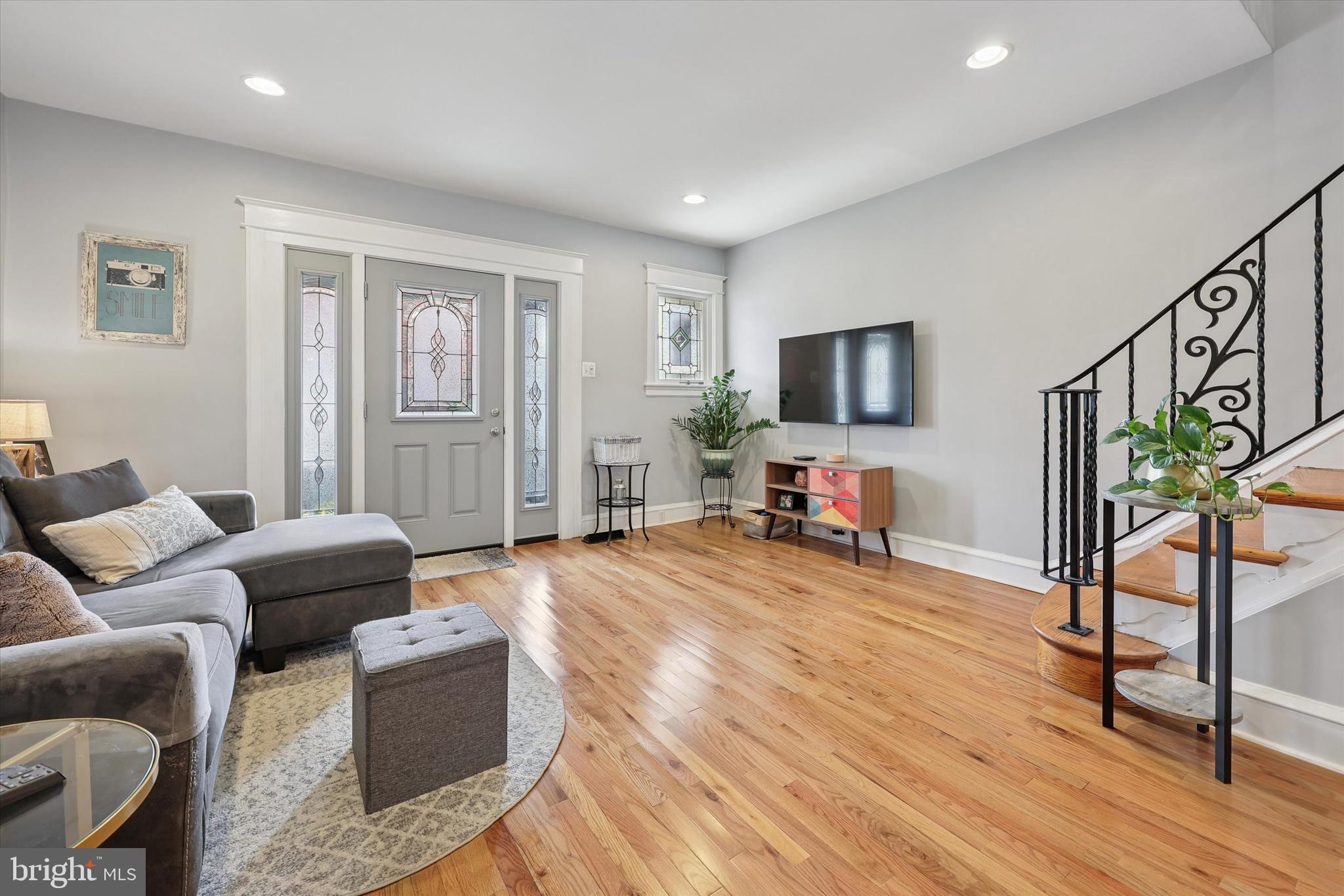 ROXBOROUGH - Residential