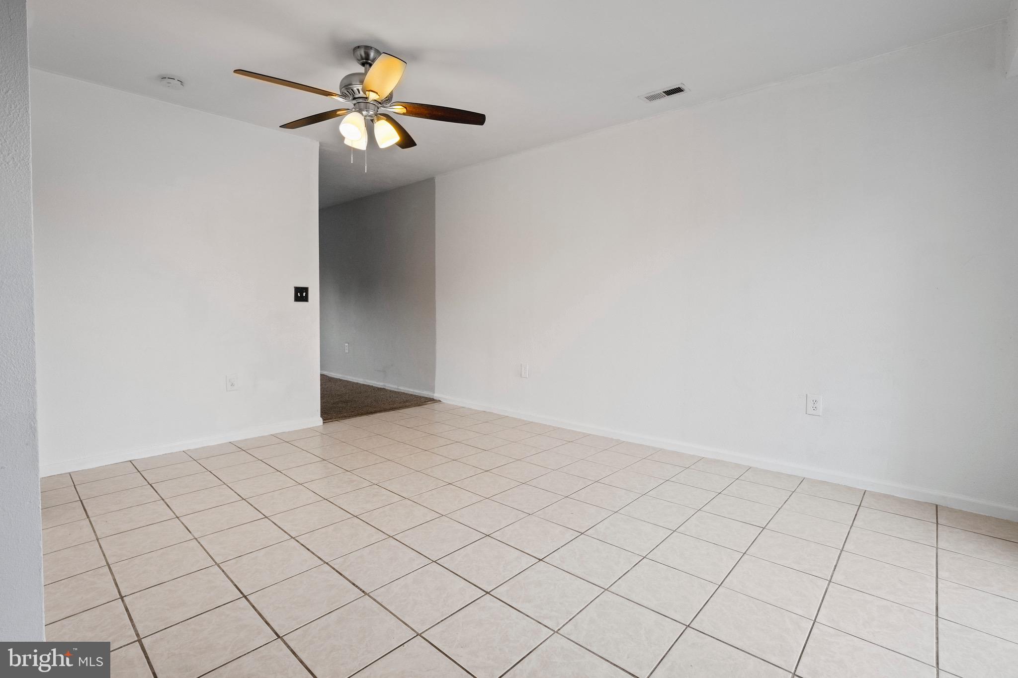 OXFORD ACRES - Residential