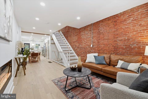 Townhouse For Sale - 726 Morris Street<br/> PHILADELPHIA, PA 19148