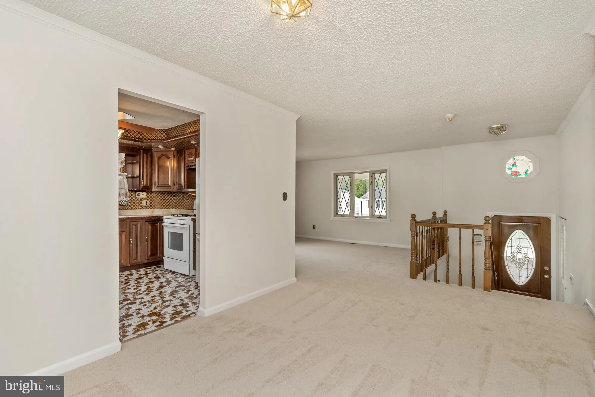 Baltimore, Maryland 21236, United States, 4 Bedrooms Bedrooms, ,2 BathroomsBathrooms,Residential,Pending,129360