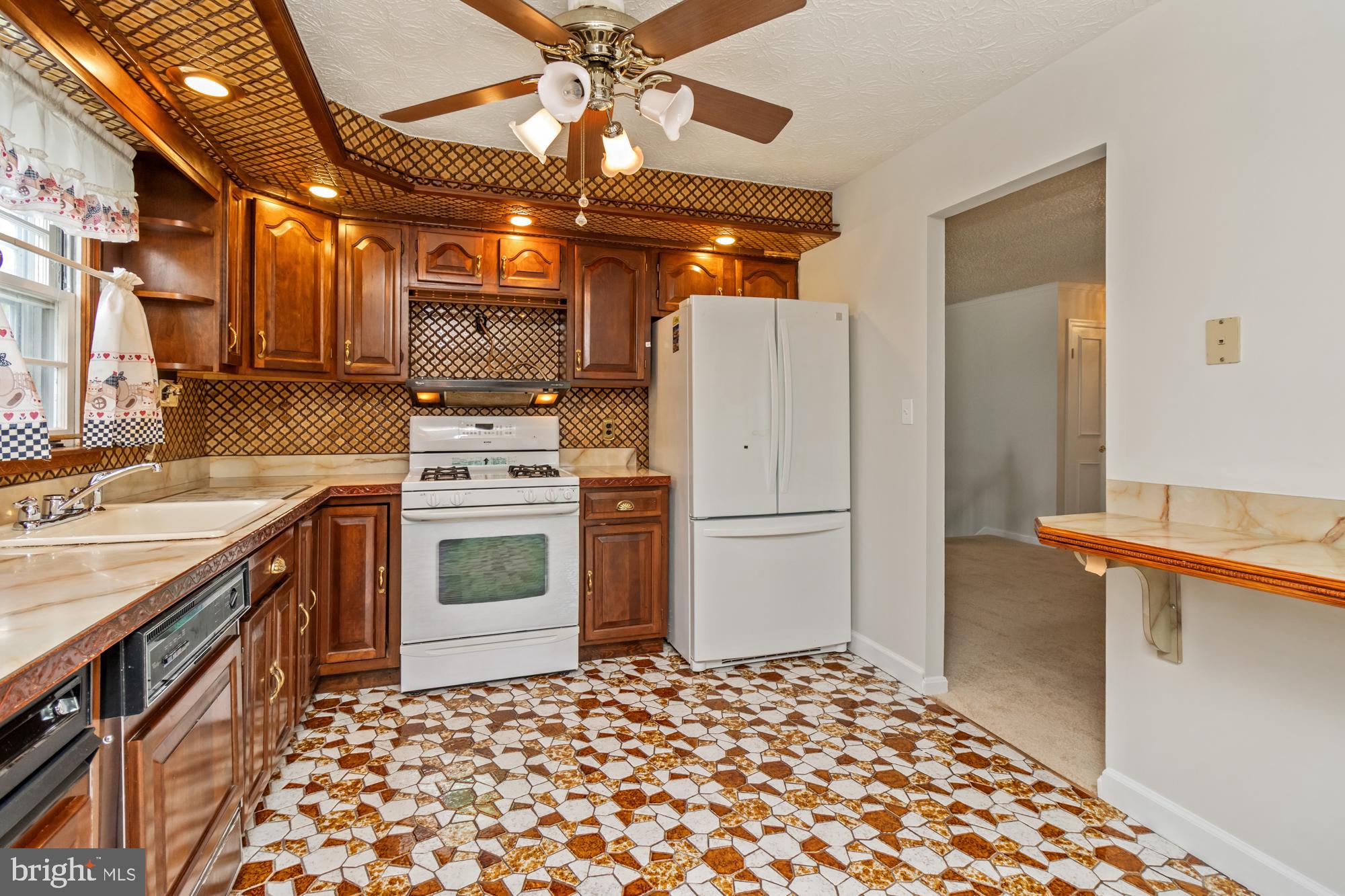 SILVERGATE - Residential