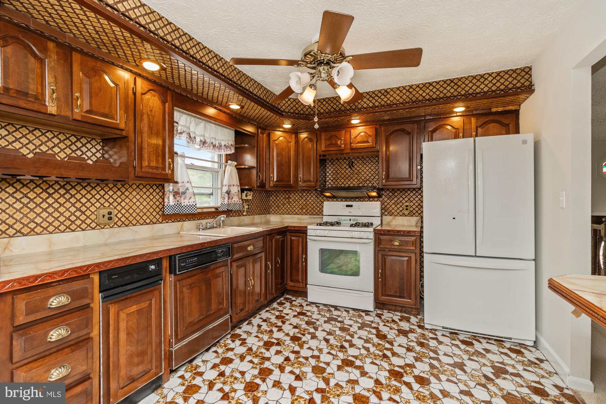 SILVERGATE - Residential