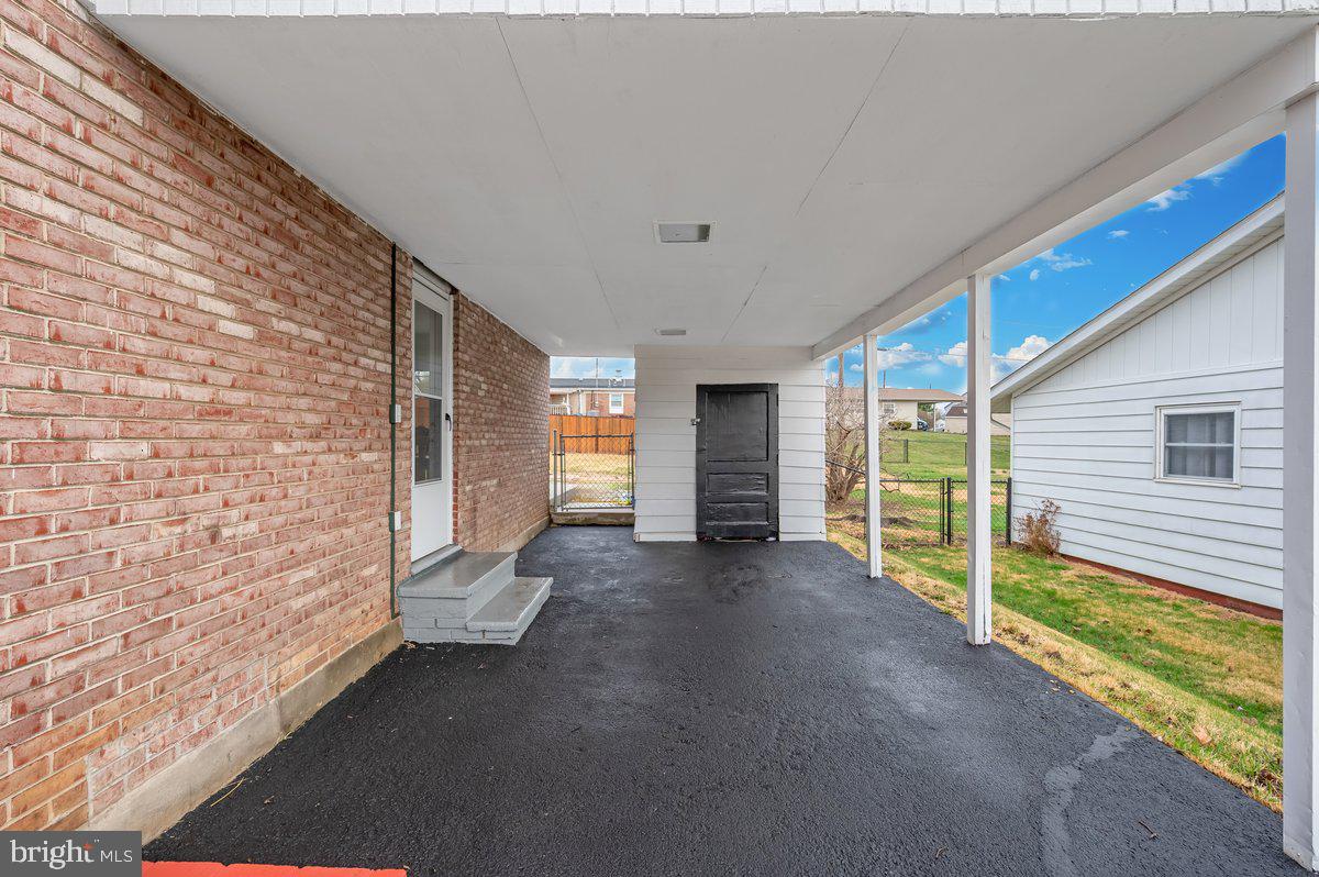 CARROLL HEIGHTS - Residential