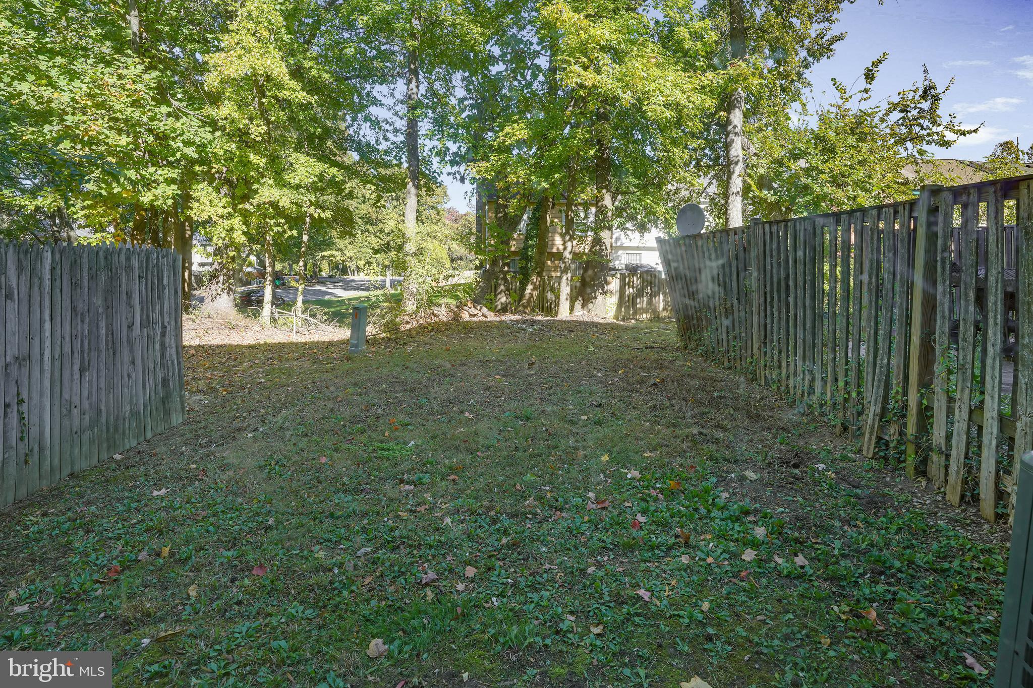 HILLCREST TOWNE - Residential