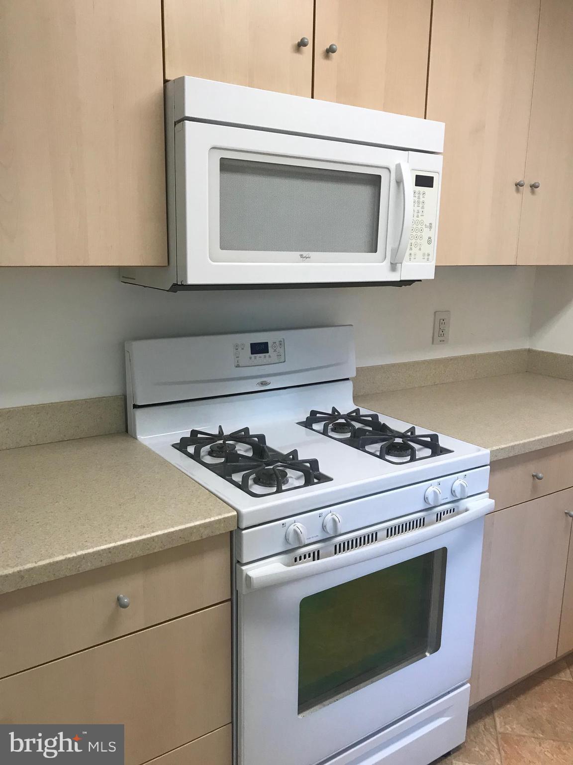 DALE CITY - Residential Lease