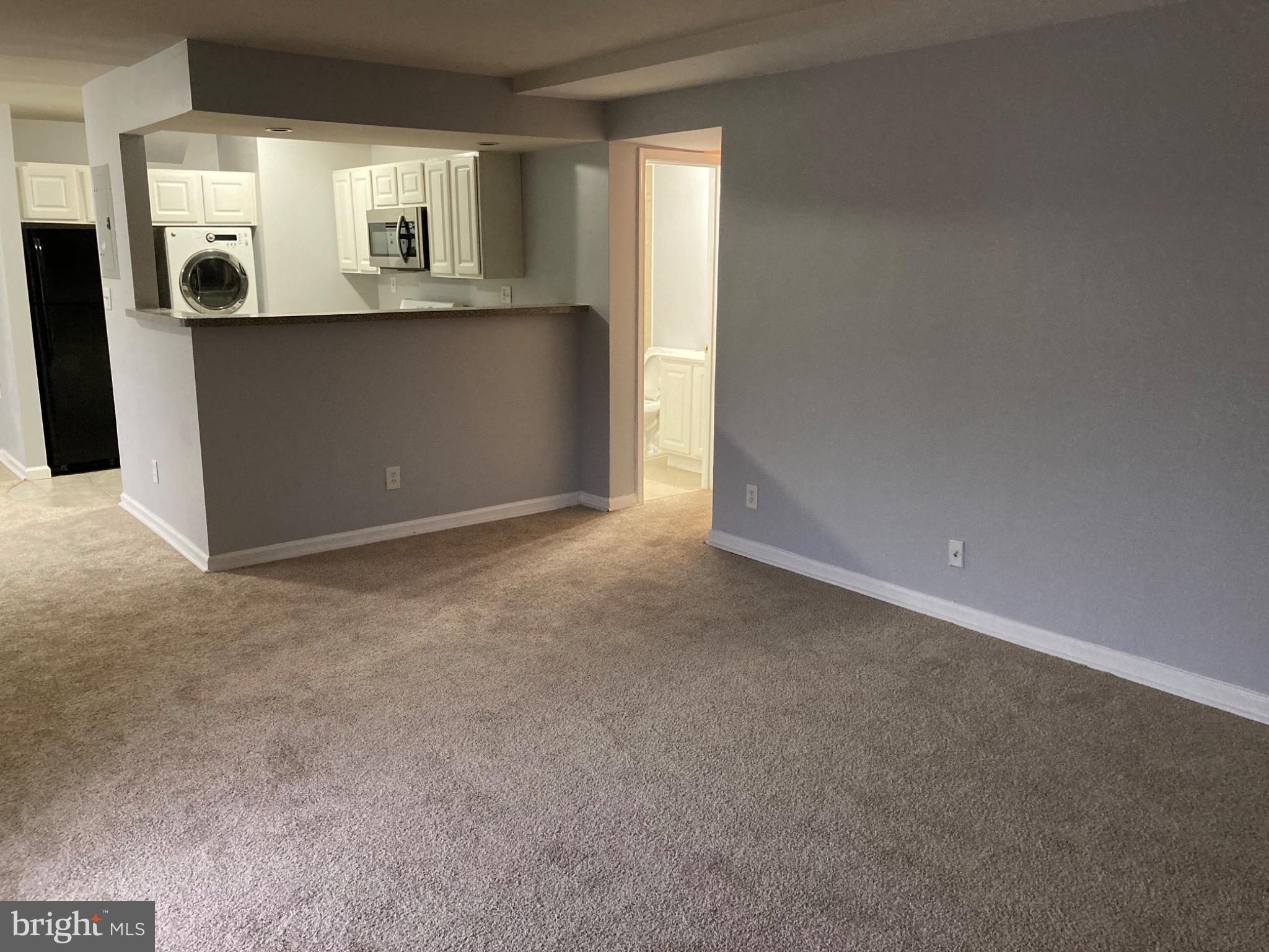 MARKHAM VIEW CONDOMINIUMS - Residential