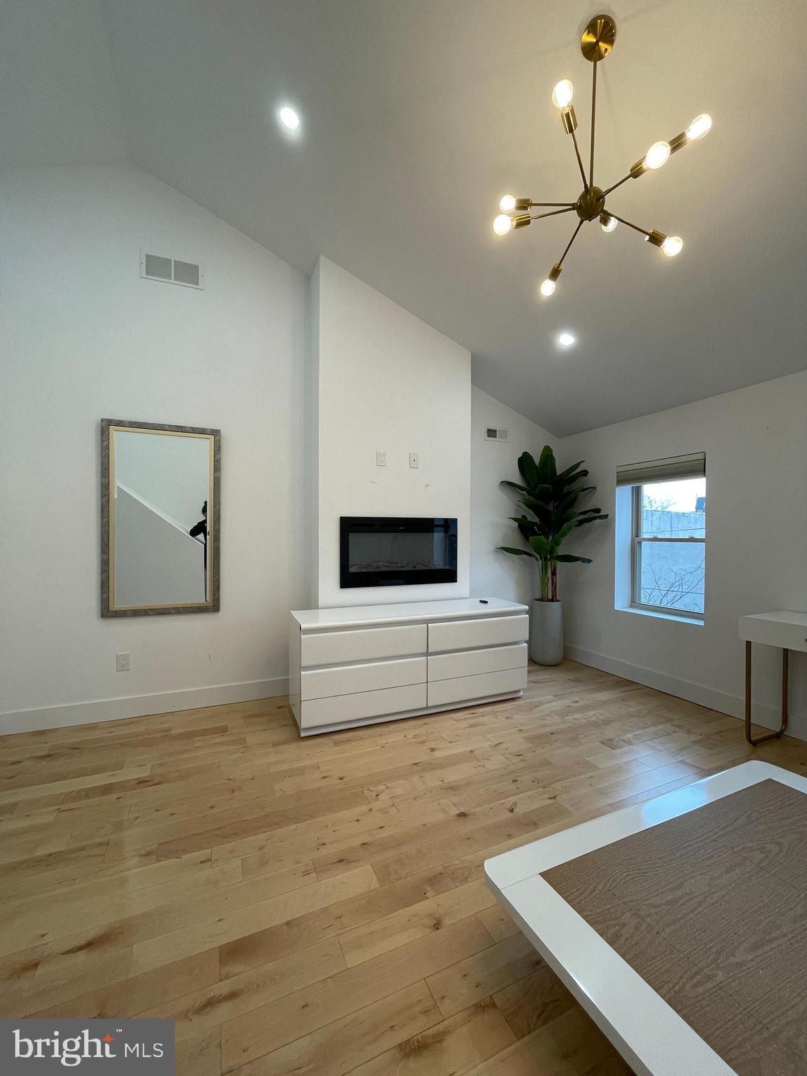 PENNSPORT - Residential Lease