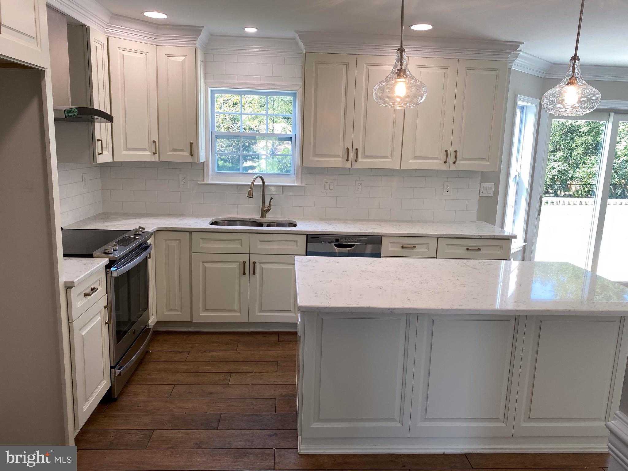 CAMP HILL - Residential