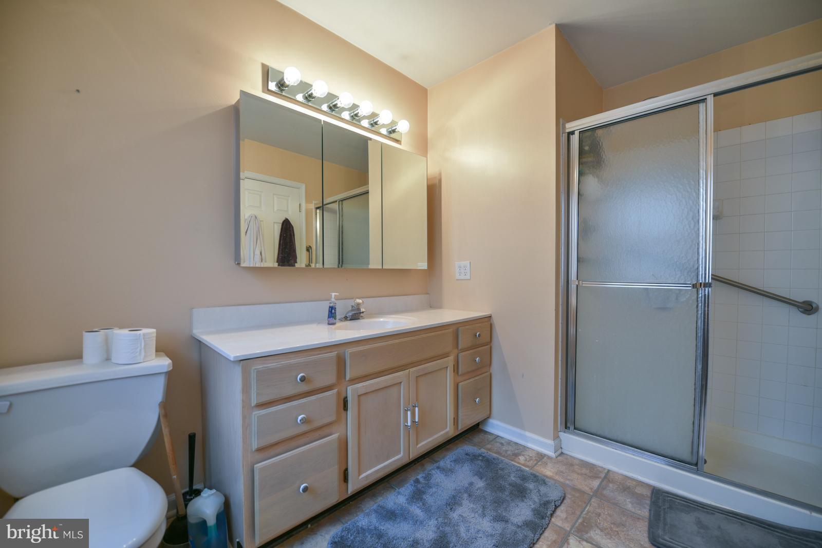 PINE TREE RIDGE - Residential