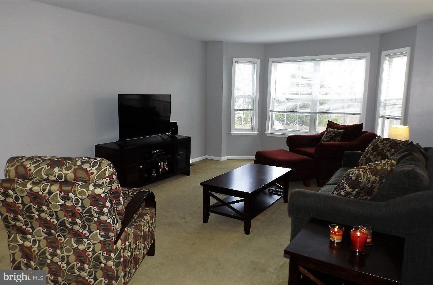 PINE TREE RIDGE - Residential