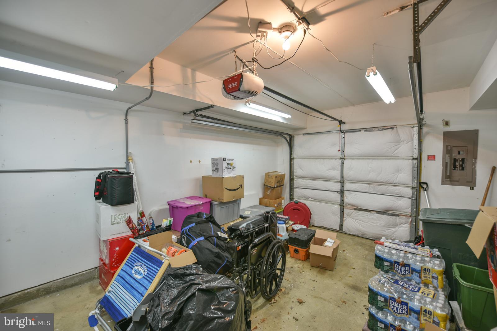 PINE TREE RIDGE - Residential