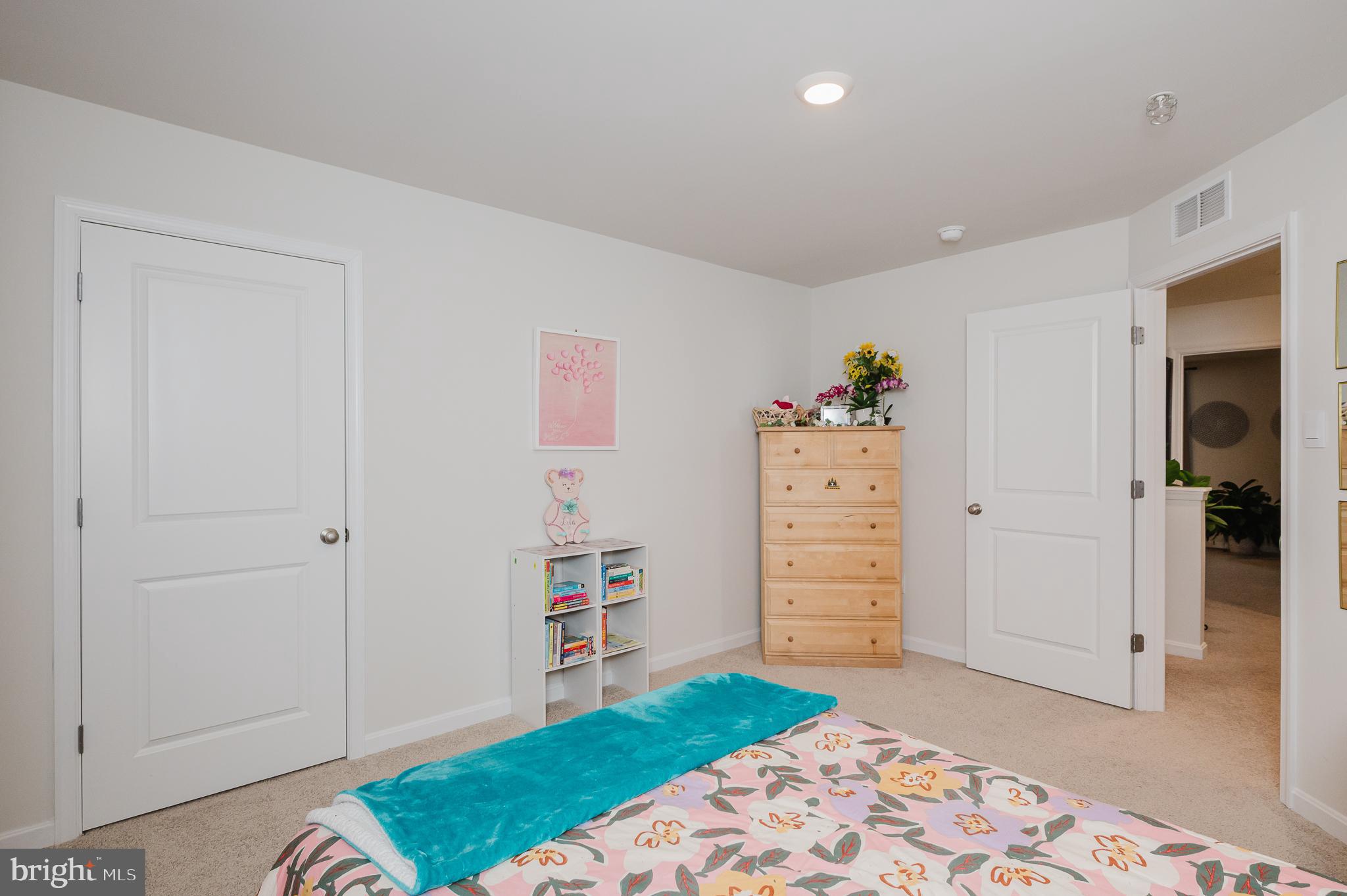 RIDGELY'S RESERVE - Residential