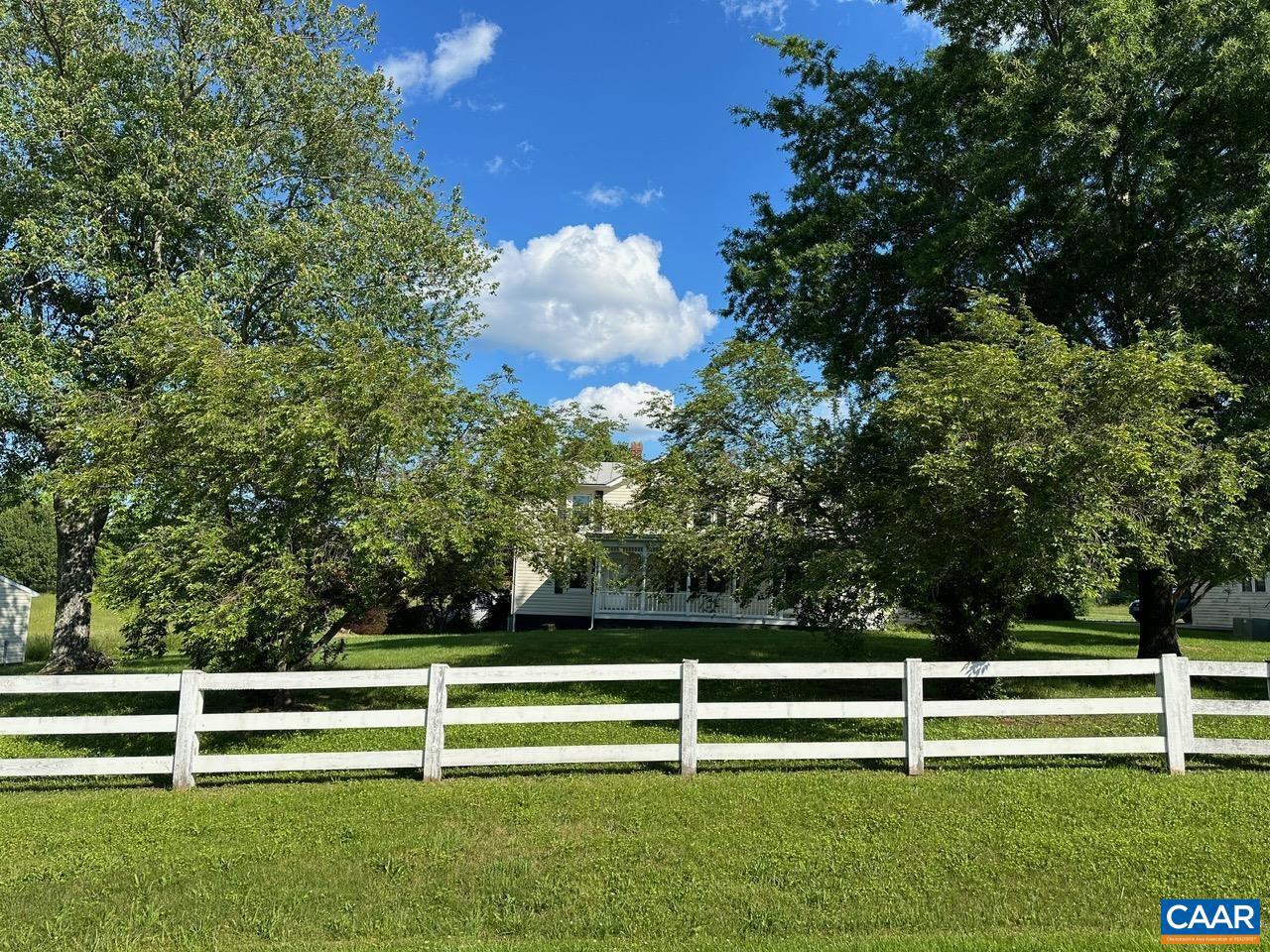 UNKNOWN - Residential Lease