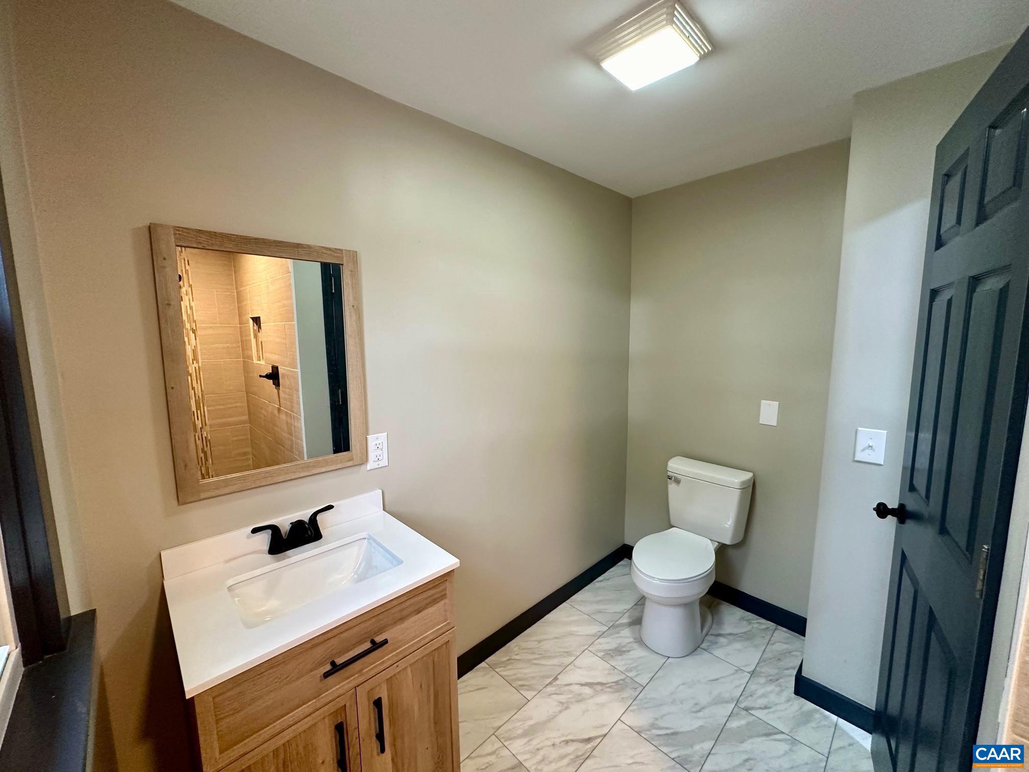 UNKNOWN - Residential Lease