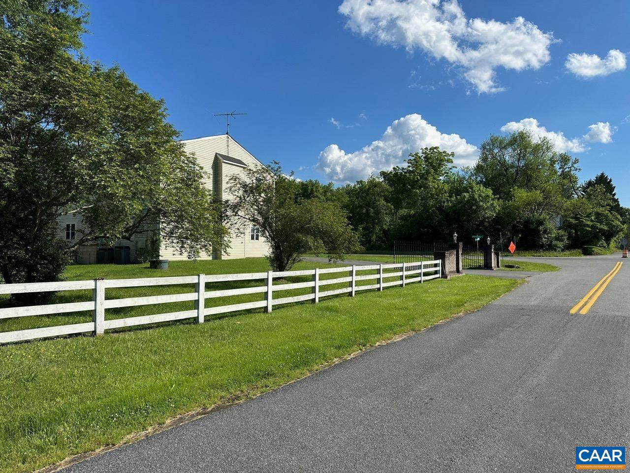 UNKNOWN - Residential Lease